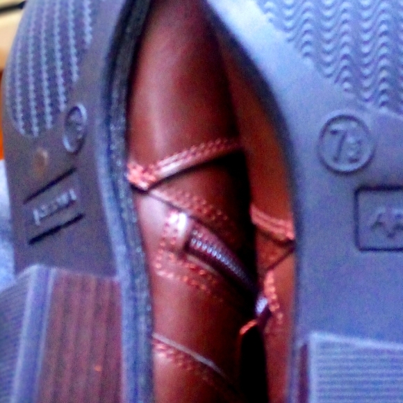 Boots - Picture 1 of 4